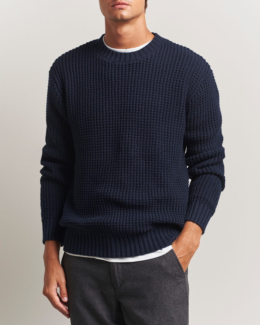 Men | Sweaters & Knitwear | LES DEUX | Alvin Cotton Waffle Crewneck Dark Navy