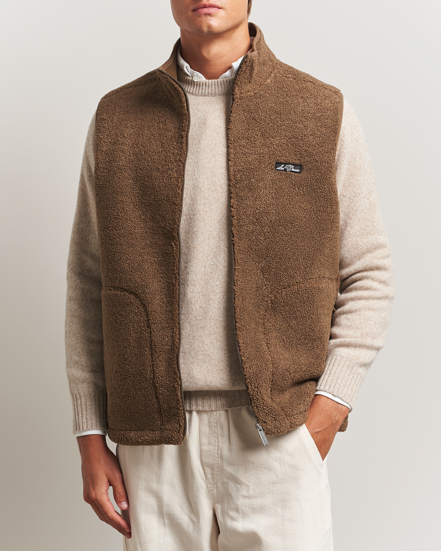 Men | Coats & Jackets | LES DEUX | Creed Teddy Vest Teak