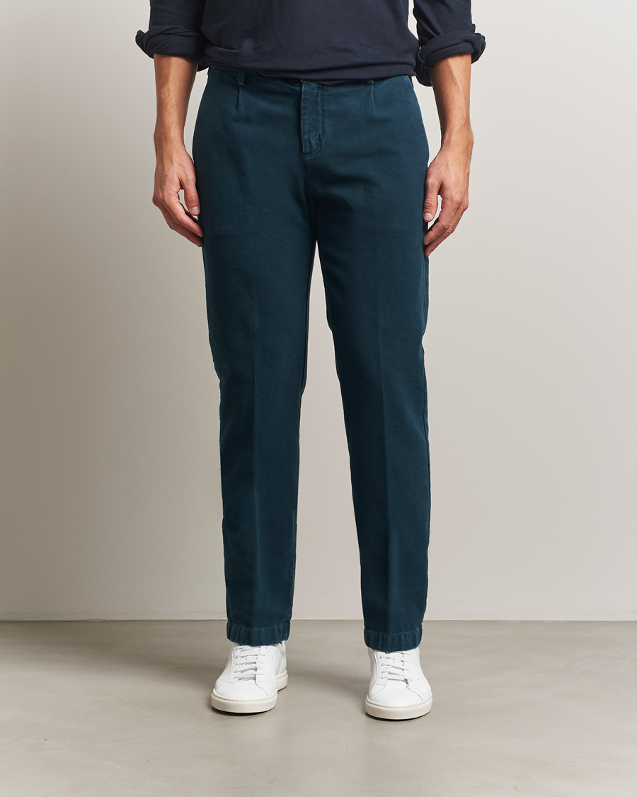 Men | Trousers | Massimo Alba | Ionio Pleated Moleskine Trousers Petrol Blue