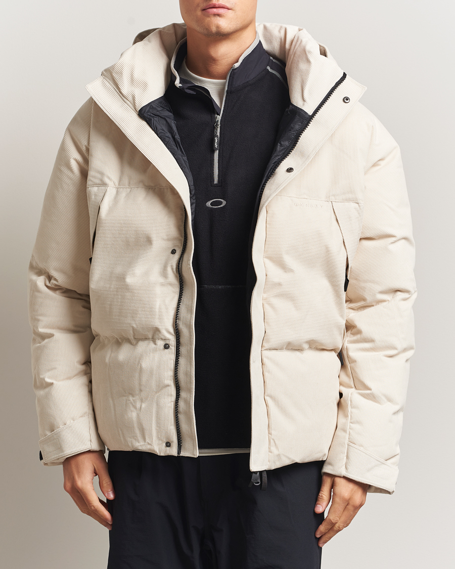 Men | Coats & Jackets | Oakley | Streetpeak Corduroy Puffer Jacket Mist