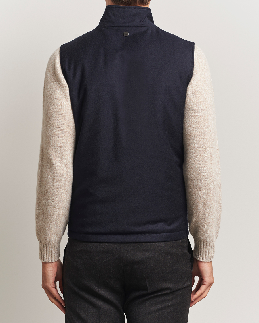 Men | Gilets | Oscar Jacobson | Nylon/Wool Reversible Vest Navy