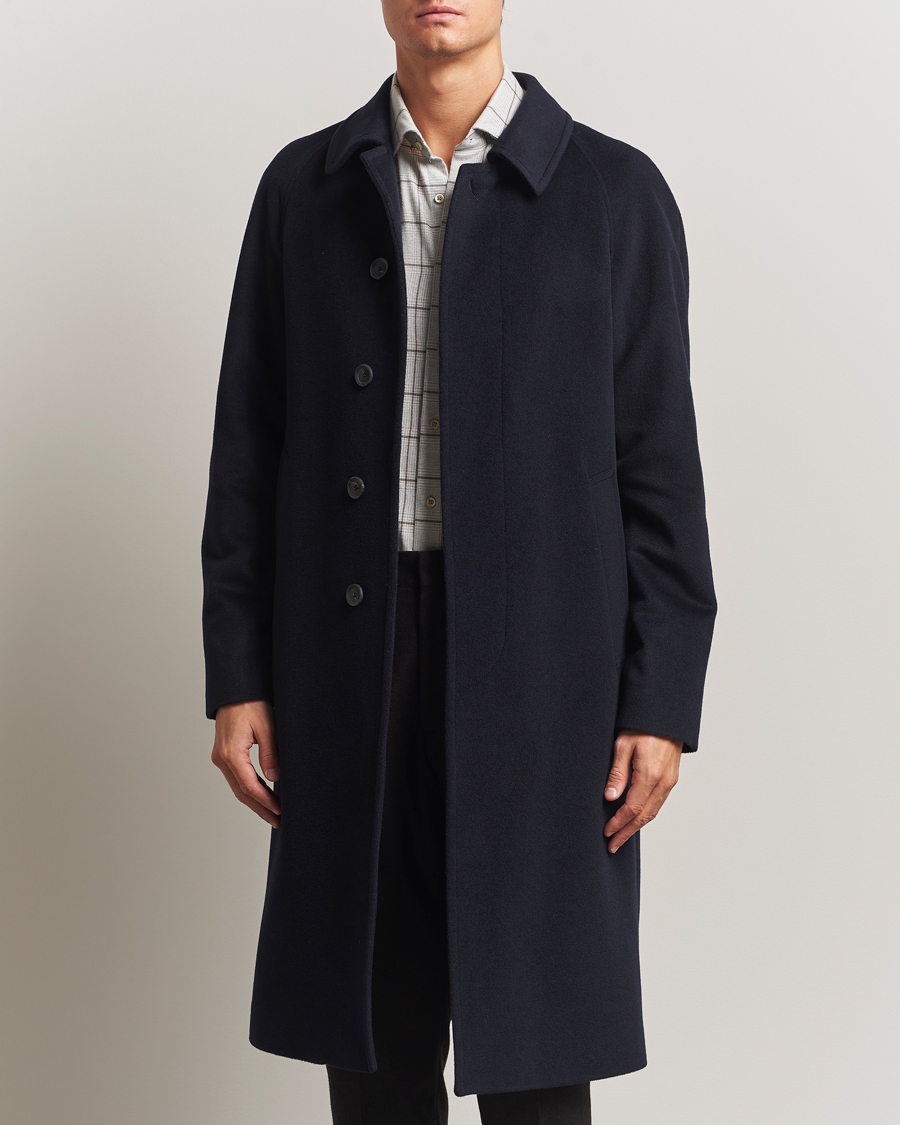 Men | Coats & Jackets | Oscar Jacobson | Raglan Wool Coat Navy