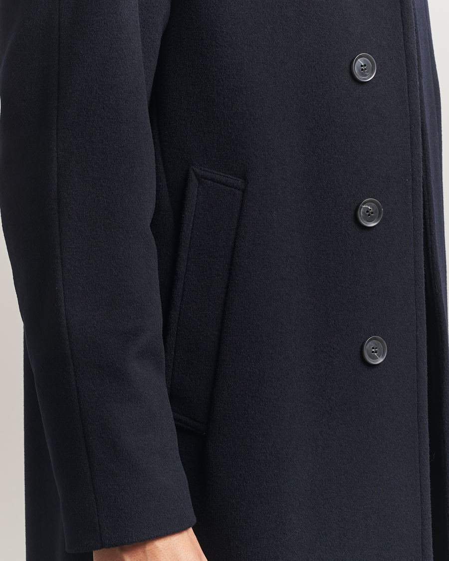 Men | Coats & Jackets | Oscar Jacobson | Raglan Wool Coat Navy