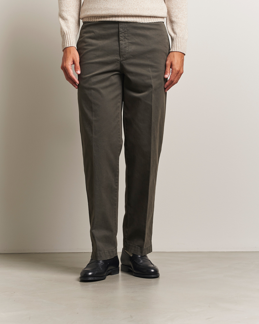Men | Trousers | Oscar Jacobson | Tanker Cotton Trousers Olive