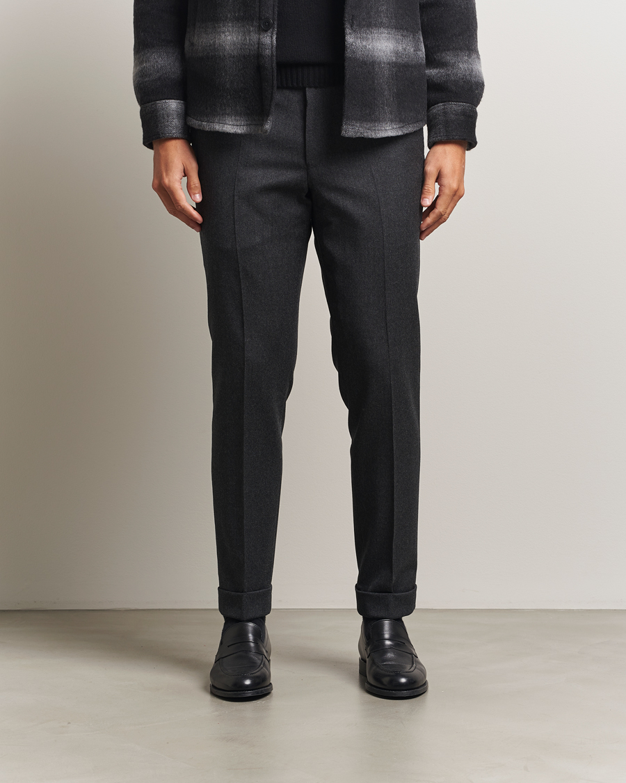 Men | Trousers | Oscar Jacobson | Dandy Turn Up Flannel Trousers Charcoal