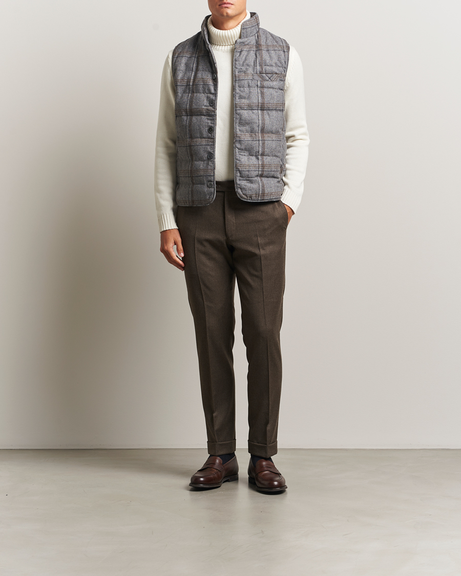 Men | Trousers | Oscar Jacobson | Dandy Turn Up Flannel Trousers Brown