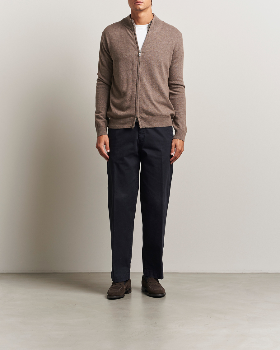 Men | Sweaters & Knitwear | Oscar Jacobson | Seb Wool/Cashmere Full Zip Light Brown