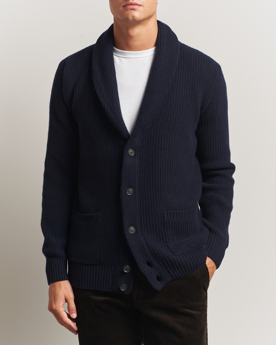 Men | Sweaters & Knitwear | Oscar Jacobson | Roland Wool Cardigan Navy