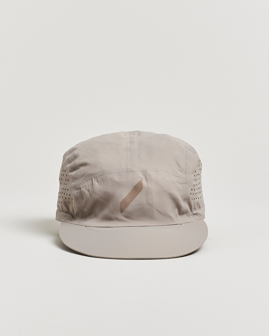 Men | Hats & Caps | SOAR Running | Run Cap Warm Grey