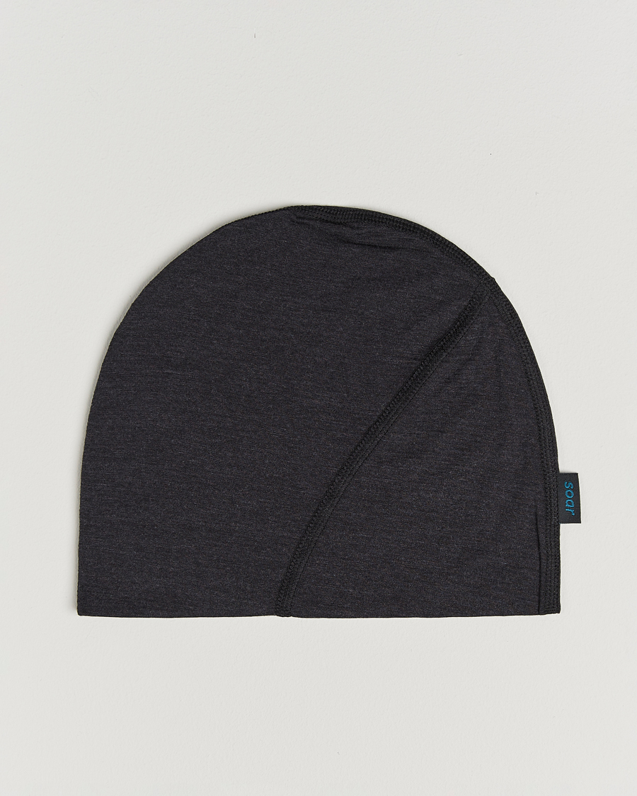 Men | Beanies | SOAR Running | Silk Merino Beanie Dark Grey