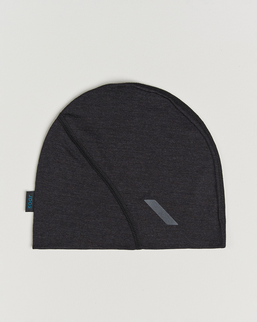 Men | Beanies | SOAR Running | Silk Merino Beanie Dark Grey