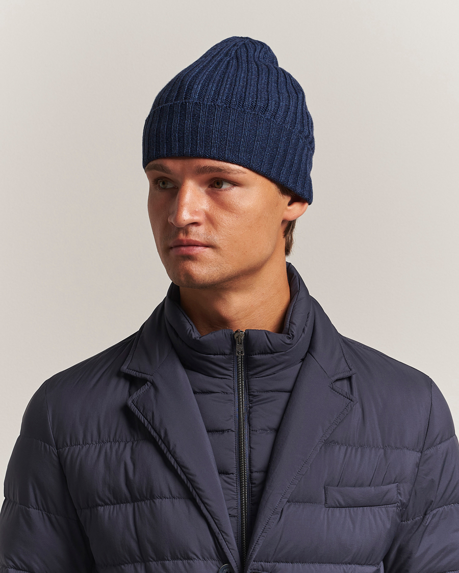 Men | Beanies | Piacenza Cashmere | Ribbed Cashmere Beanie Dark Blue