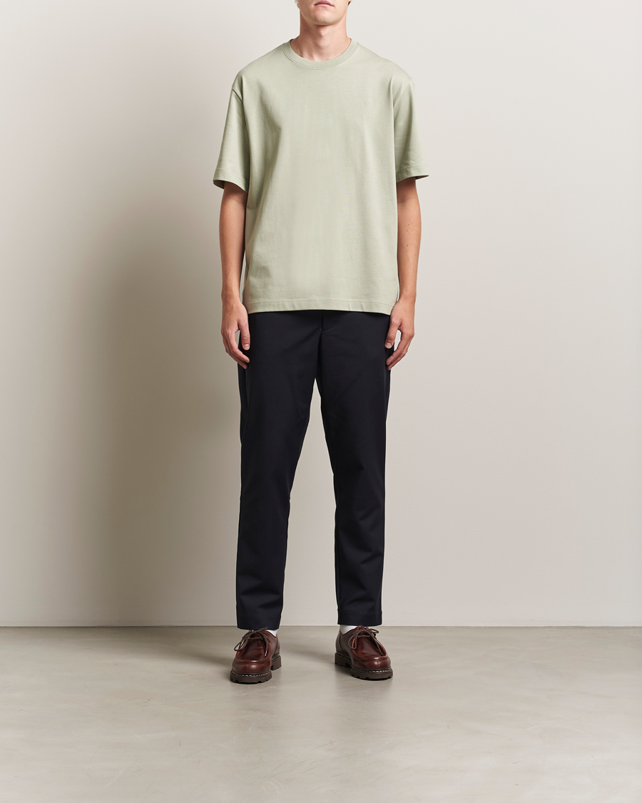 Men | T-Shirts | Filippa K | Heavy Cotton Crew Neck T-Shirt Faded Green Grey