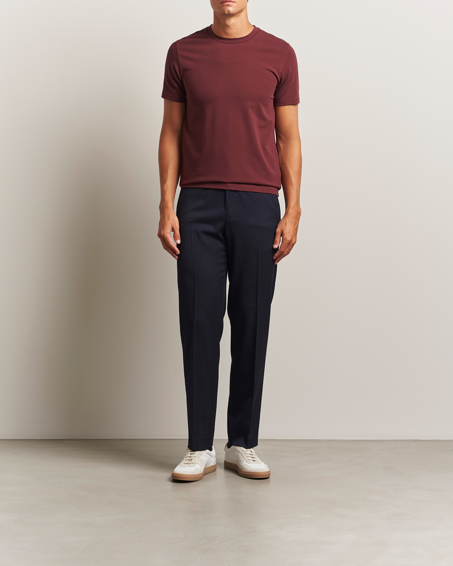 Men | T-Shirts | Filippa K | Soft Lycra T-Shirt Burgundy