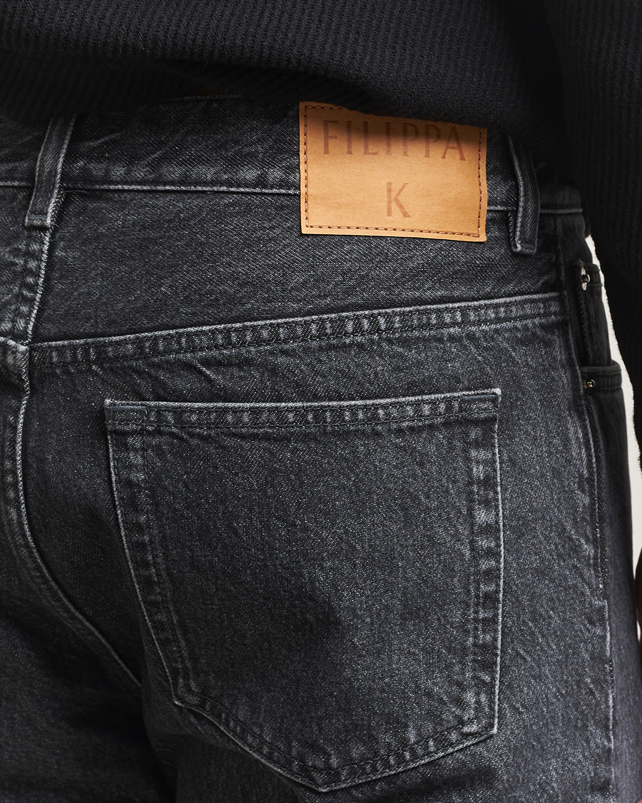 Men | Trousers | Filippa K | Tapered Cropped Jeans Washed Black