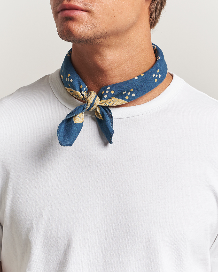 Men | Pocket Squares | RRL | Diamond Bandana Indigo/Cream