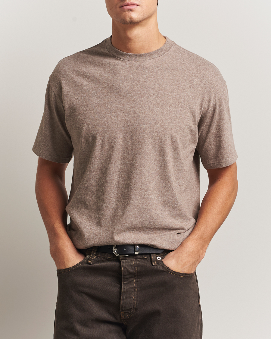 Men | T-Shirts | Auralee | Seamless Crew Neck T-Shirt Top Brown