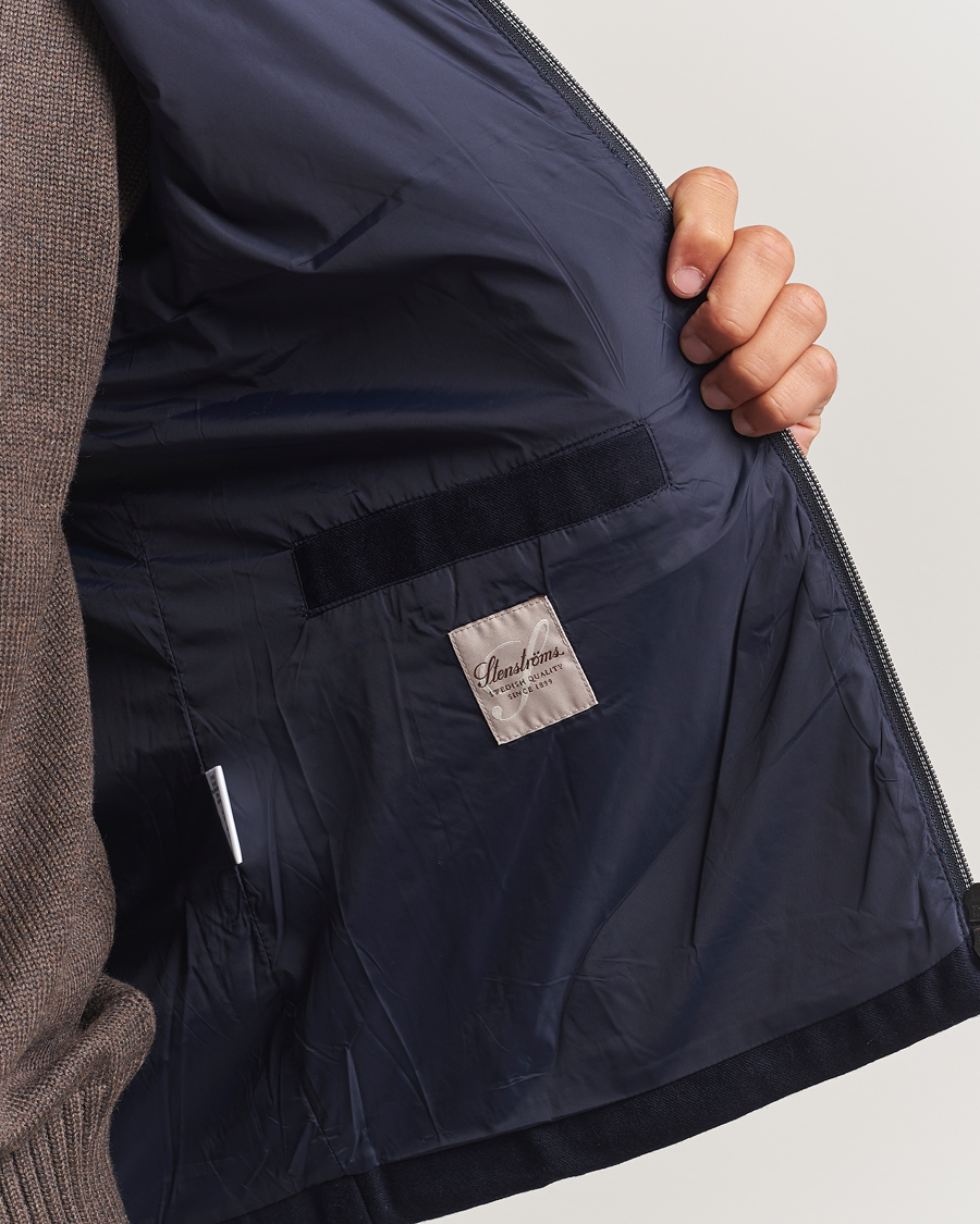 Men | Gilets | Stenströms | Wool Alcantara Detail Light Padded Vest Navy