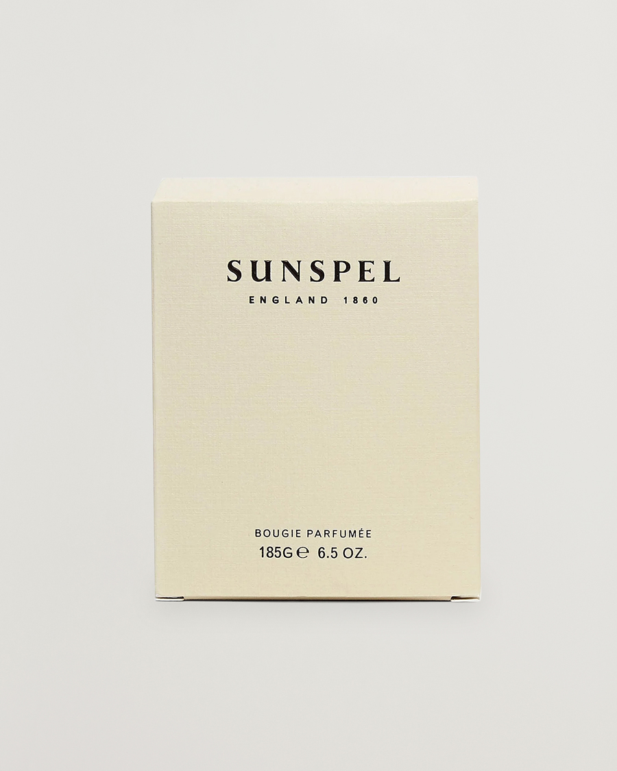 Men | Scented Candles | Sunspel | Oakwood Candle 185g