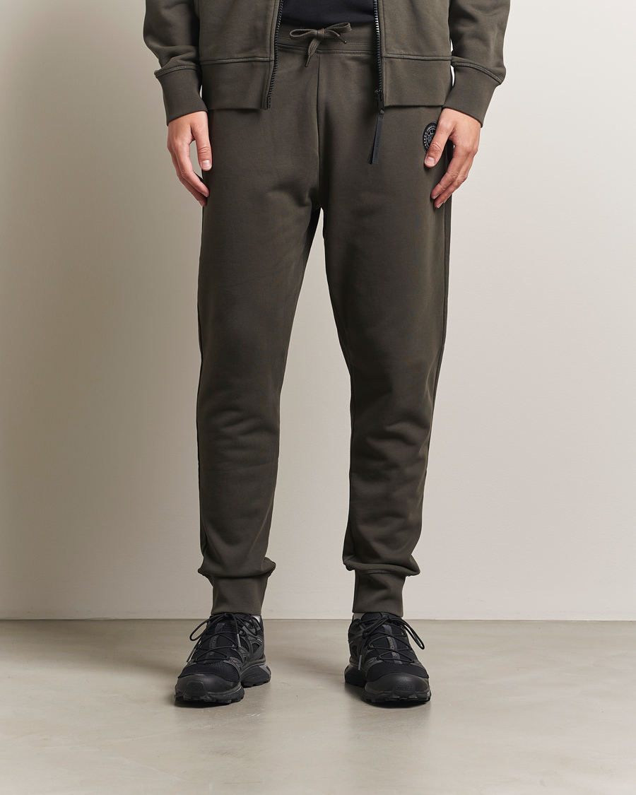 Men | Trousers | Canada Goose Black Label | Huron Sweatpants Volcano