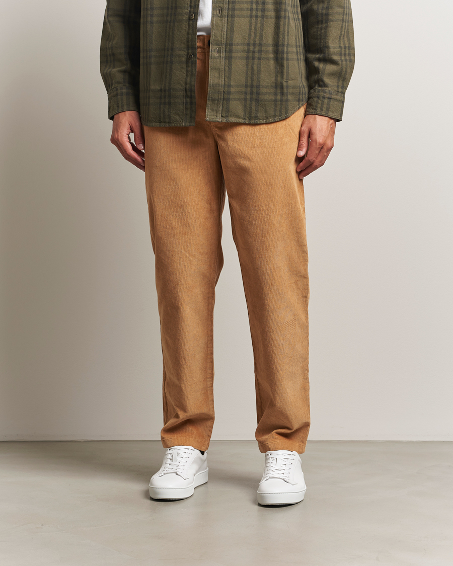 Men | Trousers | KnowledgeCotton Apparel | Chuck Regular Cord Trousers Cinamon
