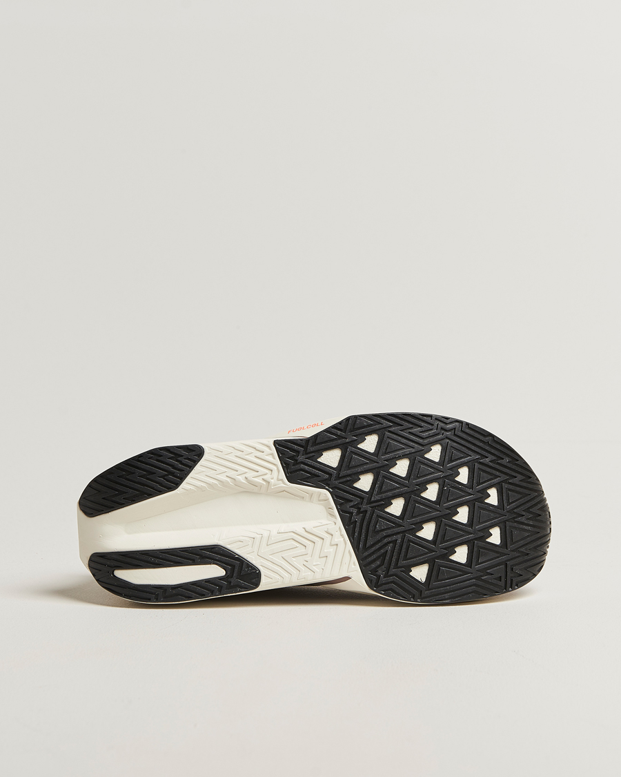 Men | Running shoes | New Balance Running | FuelCell Rebel V5 Angora