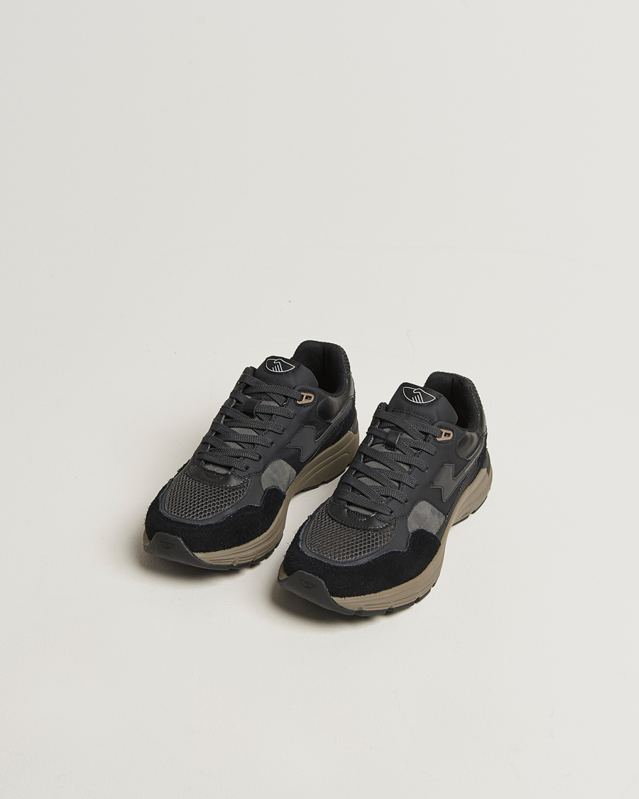 Men | Sneakers | Stepney Workers Club | Amiel S-Strike Suede Sneaker Black