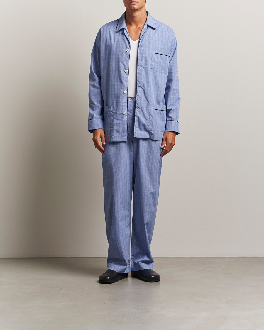 Men | Pyjamas & Robes | Derek Rose | Piped Cotton Pyjama Set Light Blue