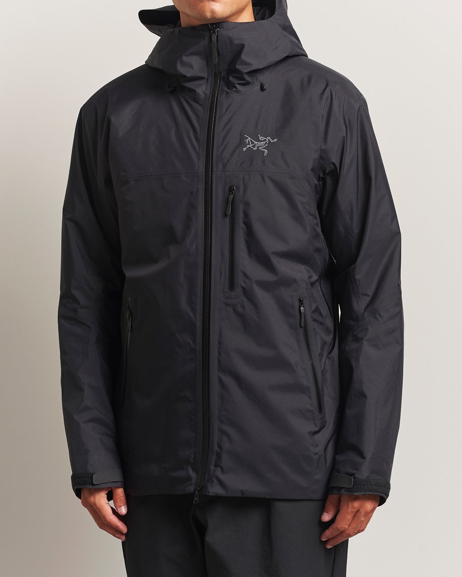 Men | Coats & Jackets | Arc'teryx | Beta Insulated Gore-Tex Jacket Black