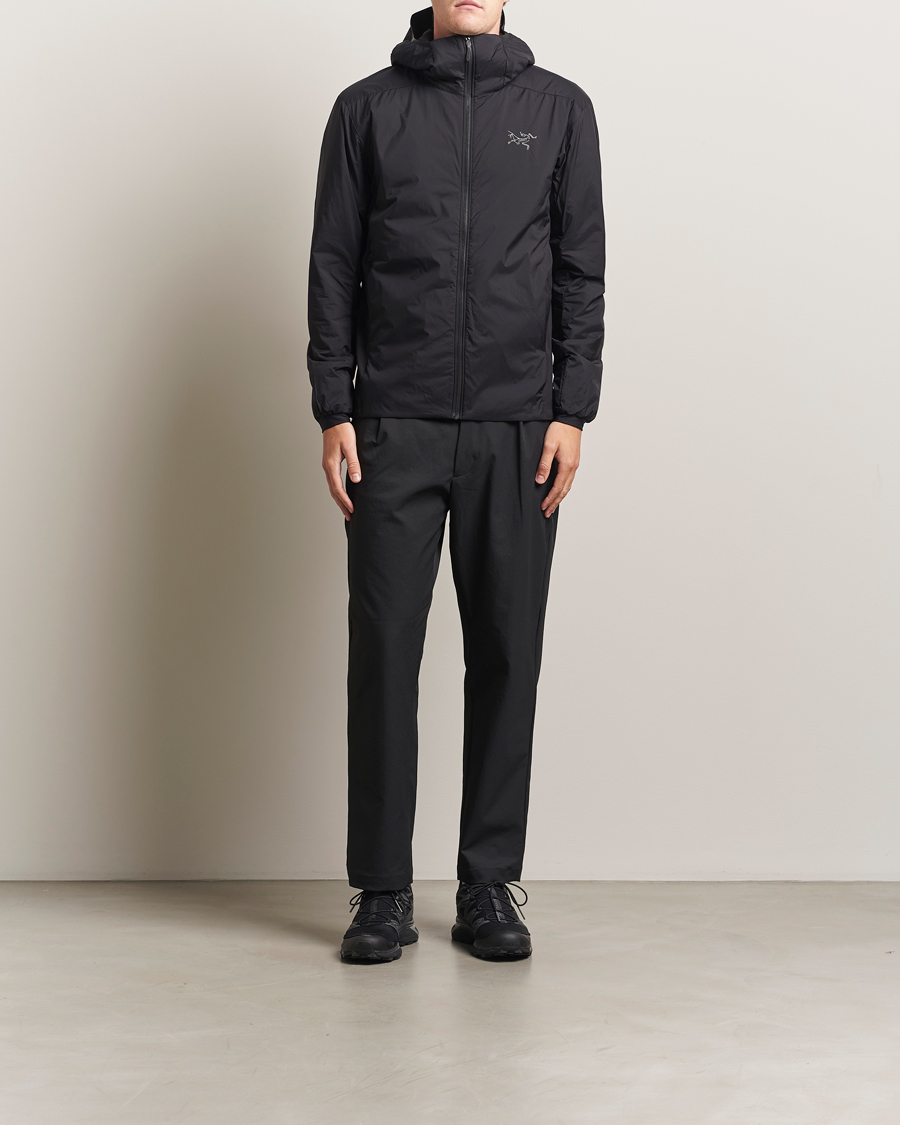 Men | Coats & Jackets | Arc'teryx | Atom Hooded Jacket Black