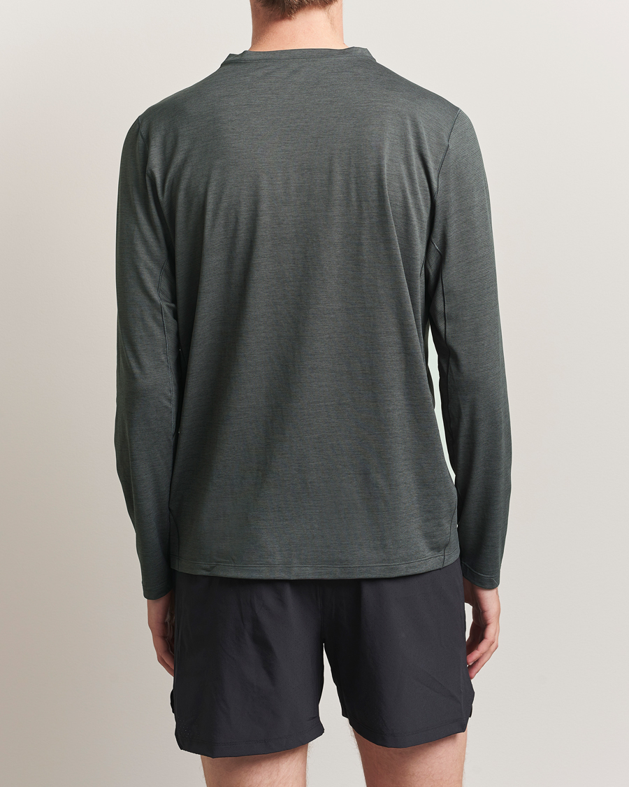 Men | T-Shirts | Arc'teryx | Cormac Long Sleeve T-Shirt Black Heather