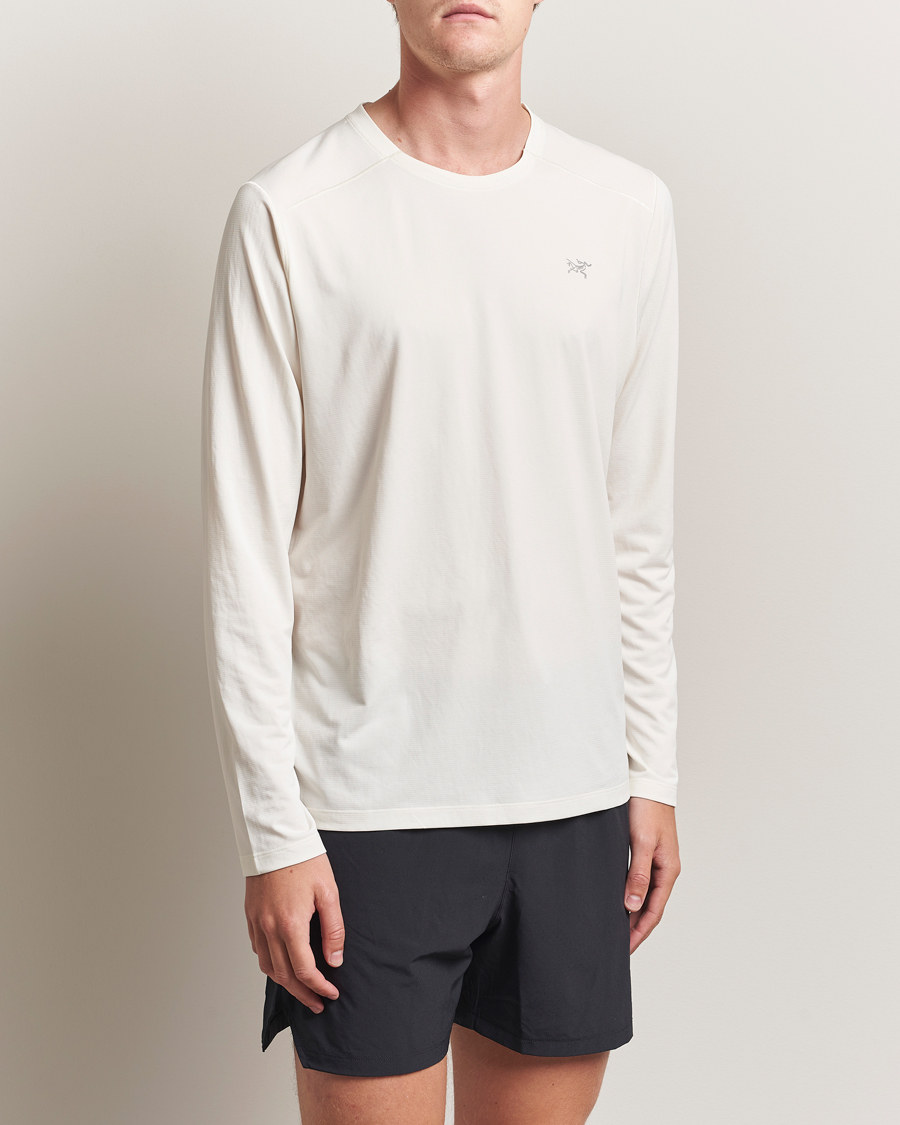 Men | T-Shirts | Arc'teryx | Cormac Long Sleeve T-Shirt Arctic Silk Heather