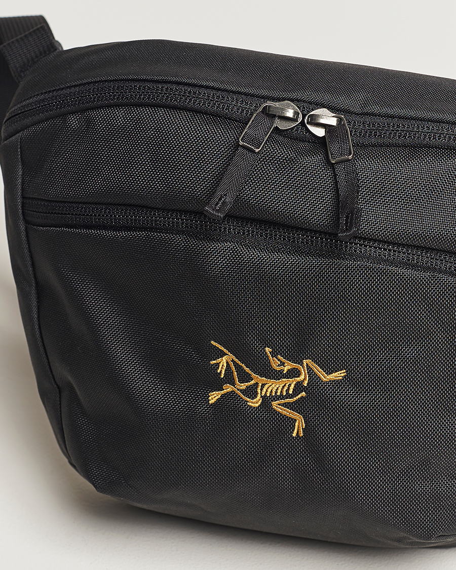 Men | Bags | Arc'teryx | Mantis 2 Waist Pack 24K Black