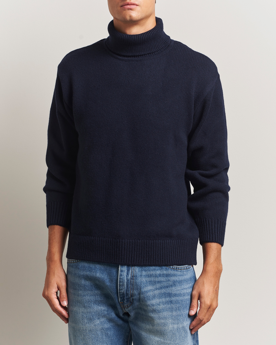 Men | Sweaters & Knitwear | Colorful Standard | Merino Wool Turtleneck Navy Blue