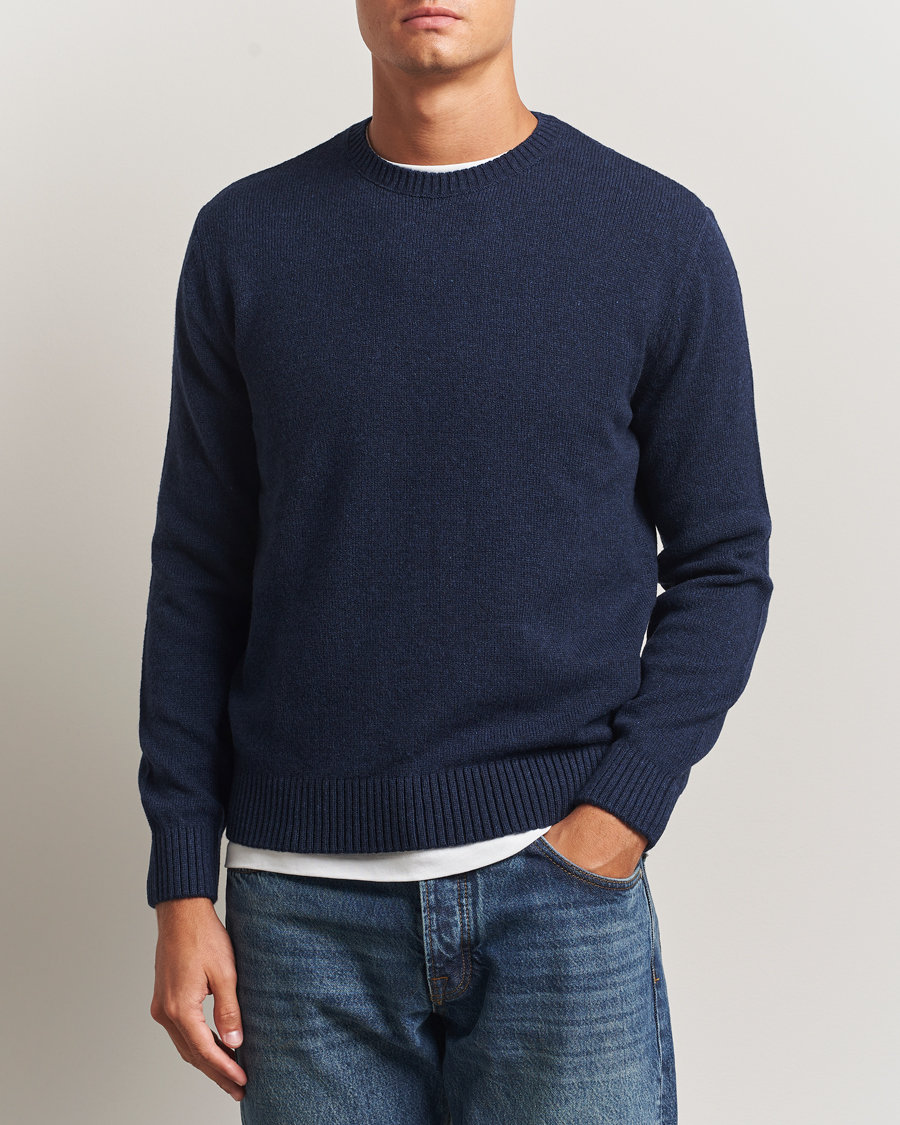 Men | Sweaters & Knitwear | Colorful Standard | Classic Merino Wool Crew Neck Marine Blue