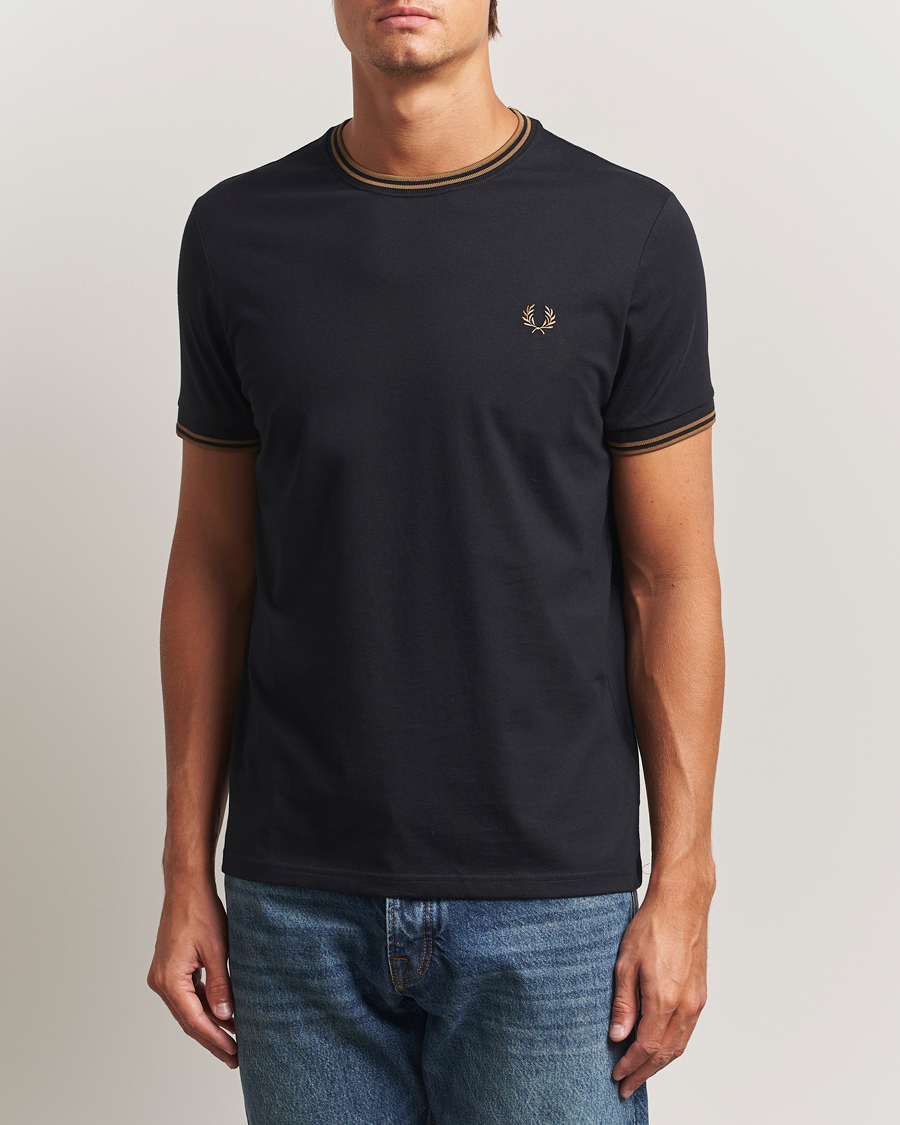 Men | T-Shirts | Fred Perry | Twin Tipped T-Shirt Black
