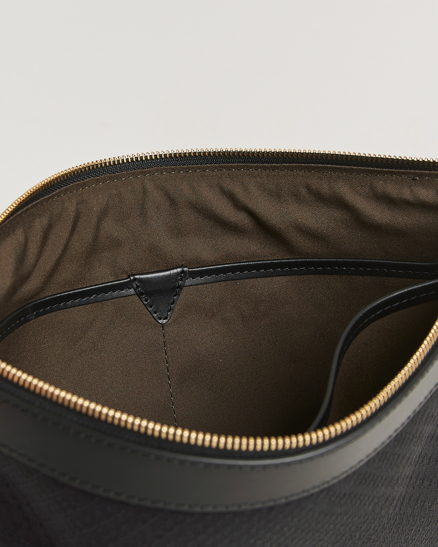 Men | Bags | Mismo | M/S Nylon Pouch Large Haptic Black/Black