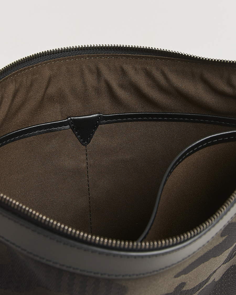 Men | Bags | Mismo | M/S Nylon Pouch Large Into The Deep/Black