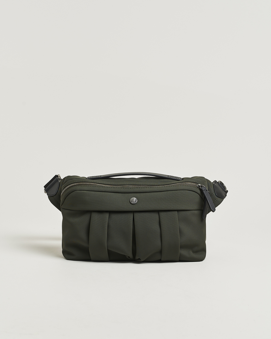 Men | Bags | Mismo | M/S Passage Sling Bag Shelter Green/Black