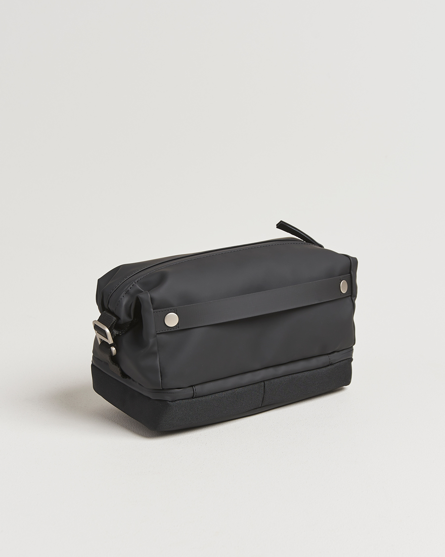 Men | Bags | RAINS | Otaru Washbag Black