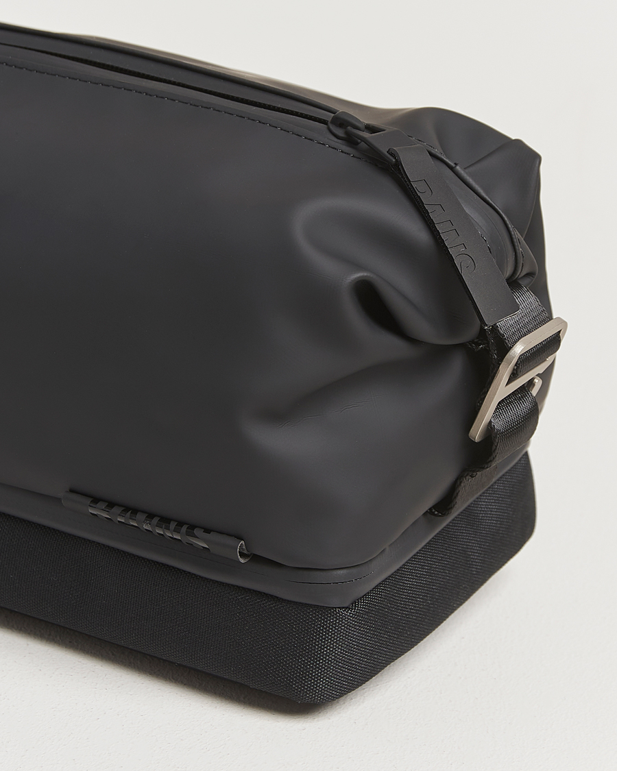 Men | Bags | RAINS | Otaru Washbag Black