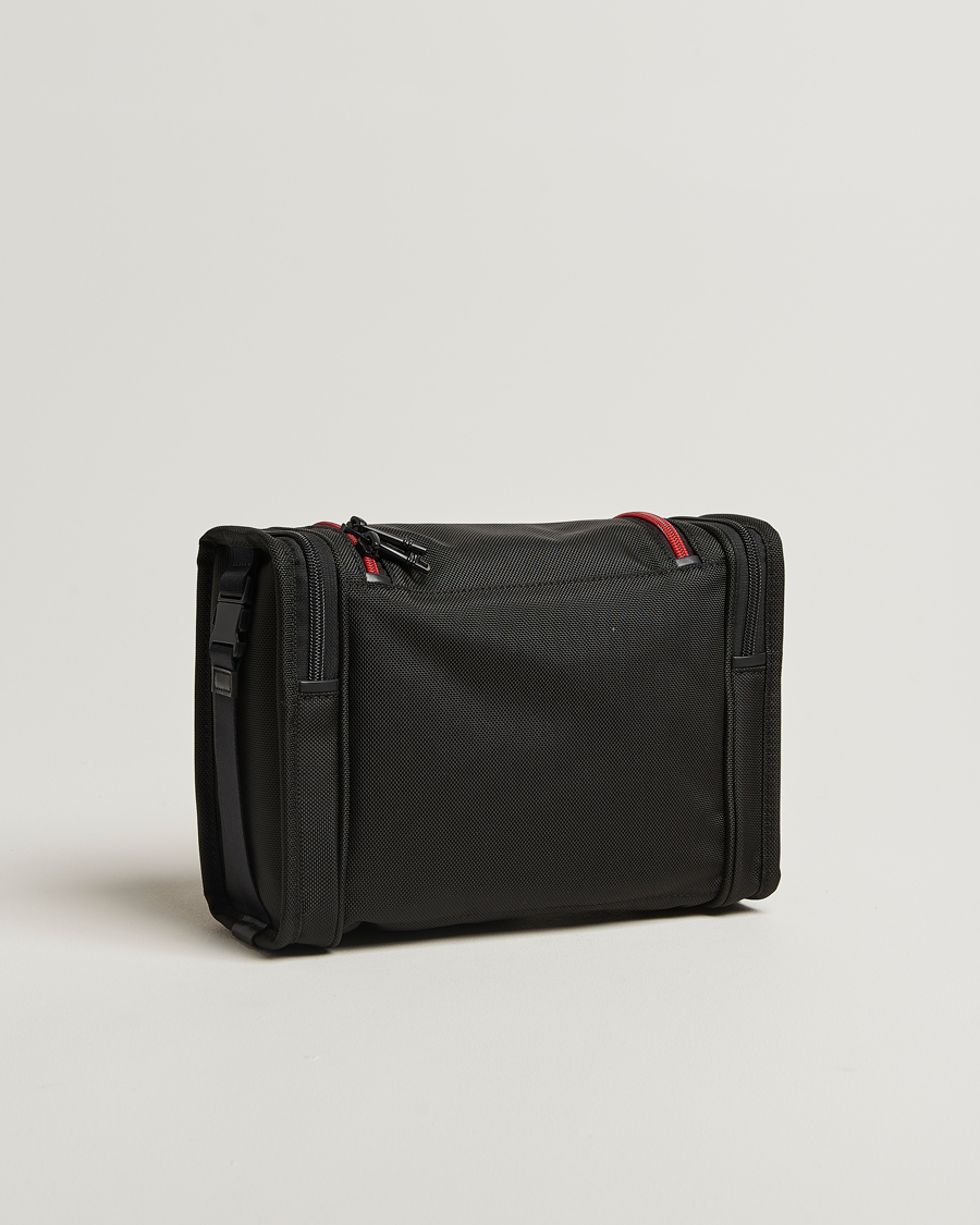 Men | Bags | TUMI | Alpha 3 Hanging Travel Kit Black/Red