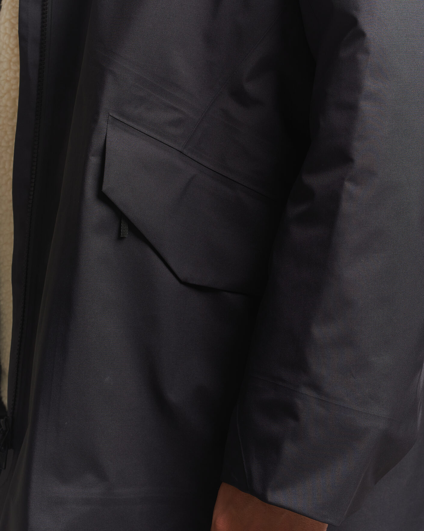 Men | Coats & Jackets | Arc'teryx Veilance | Monitor GORE-TEX Coat Black