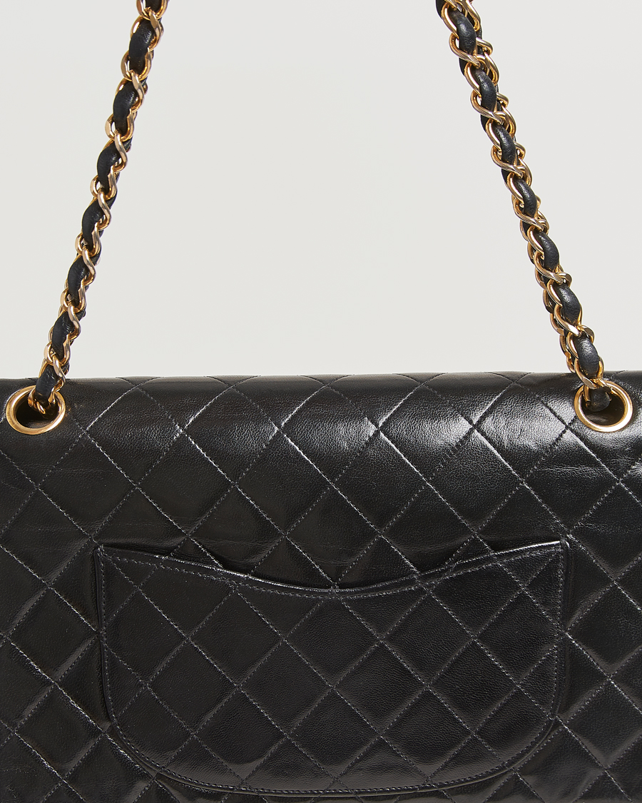 Men | Gifts for Her | Chanel Pre-Owned | Classic Double Flap Medium Lambskin Black