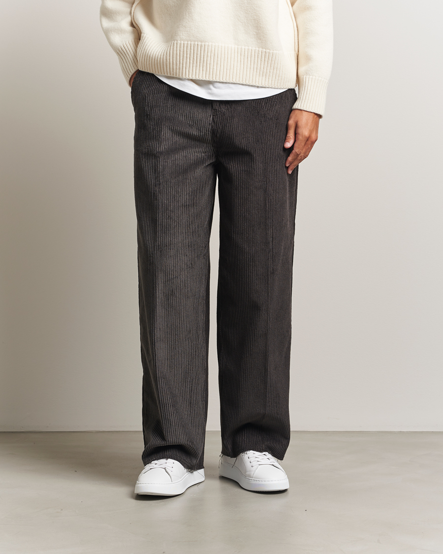 Men | Trousers | AMI | Corduroy Trousers Anthracite