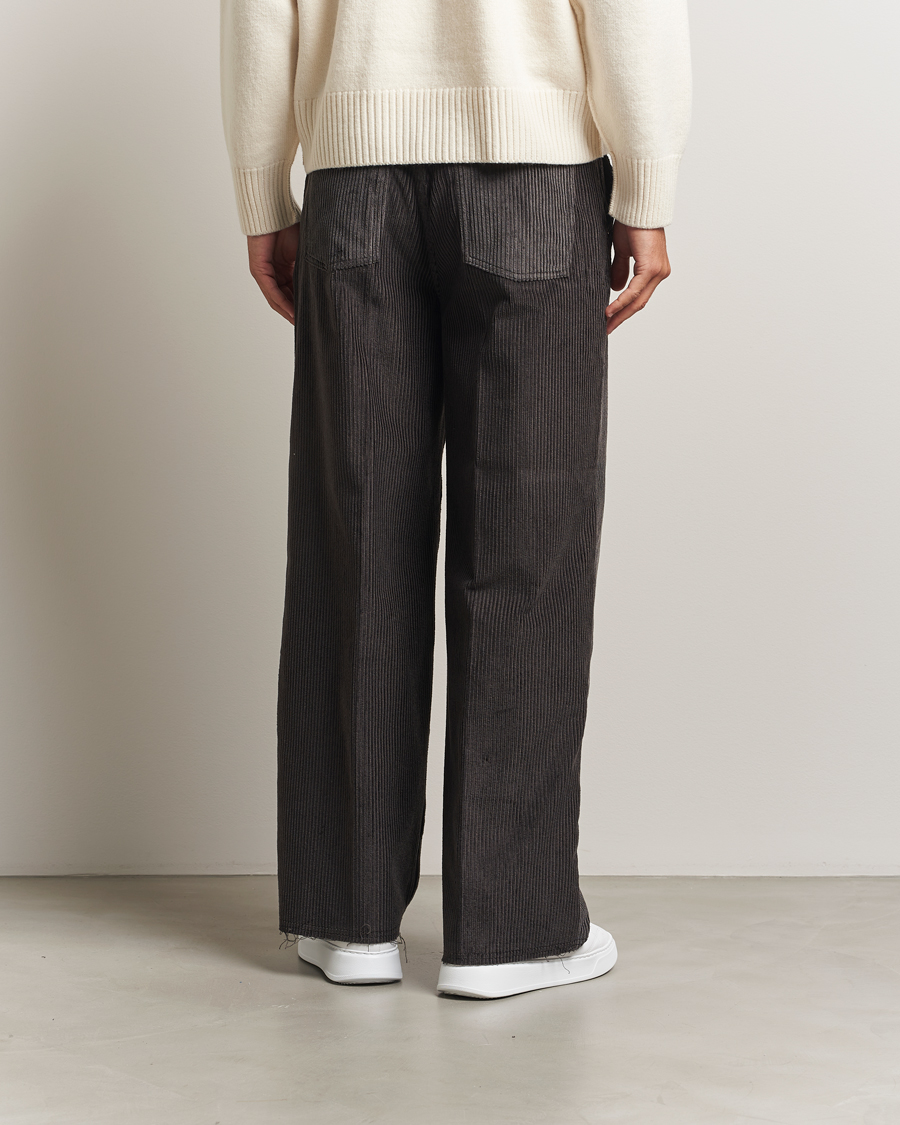Men | Trousers | AMI | Corduroy Trousers Anthracite
