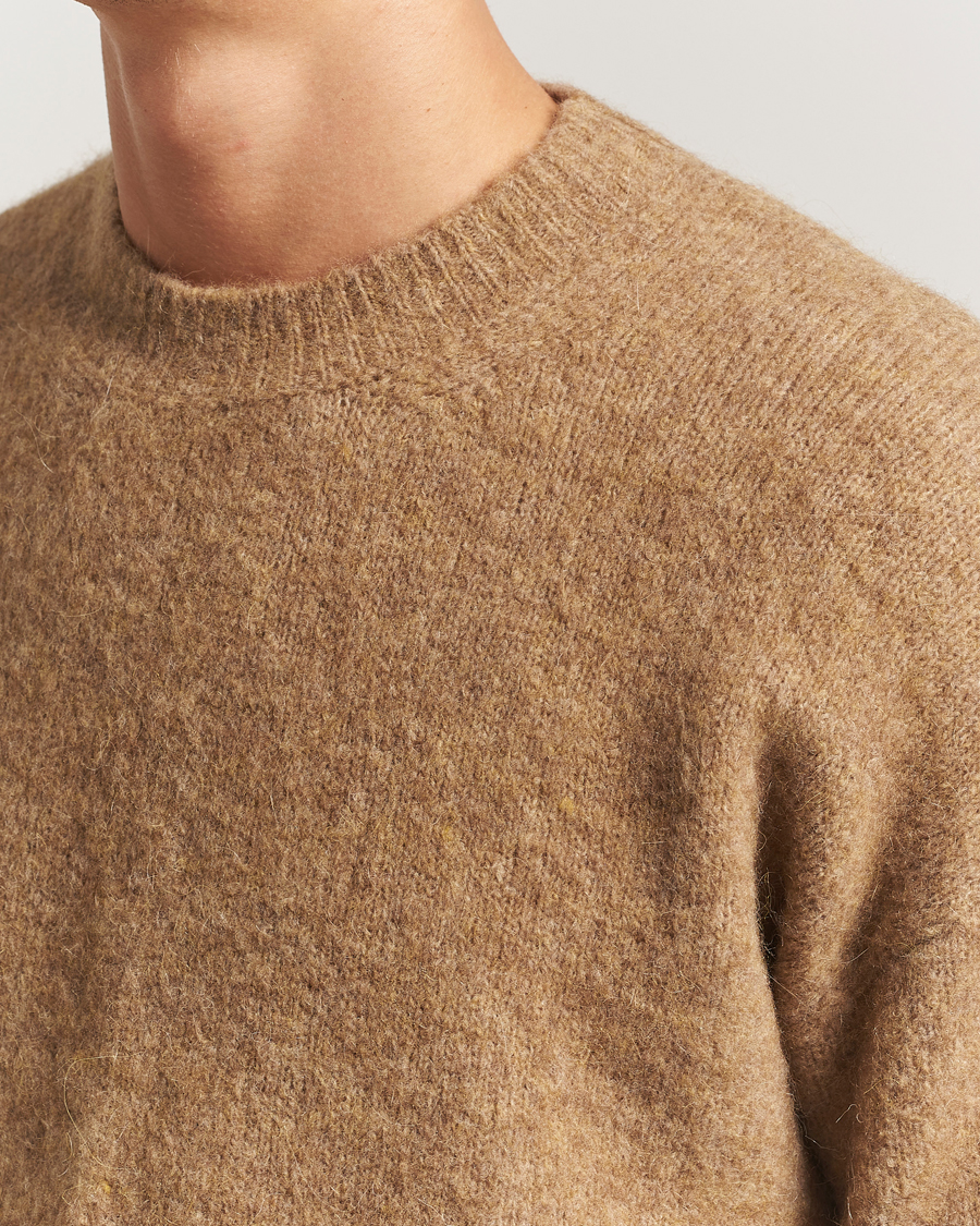 Men | Sweaters & Knitwear | AMI | Signature Alpaca Knitted Sweater Camel