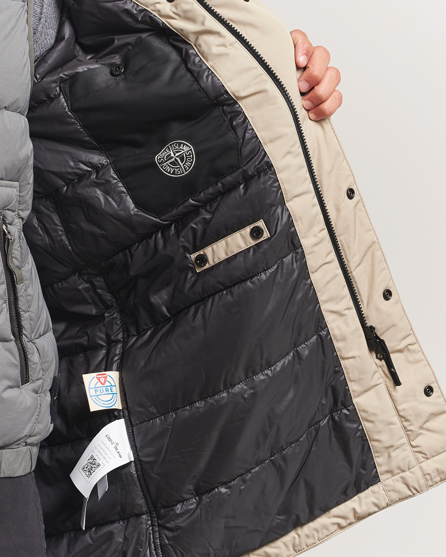 Men | Coats & Jackets | Stone Island | Micro Twill Primaloft Padded Coat Beige