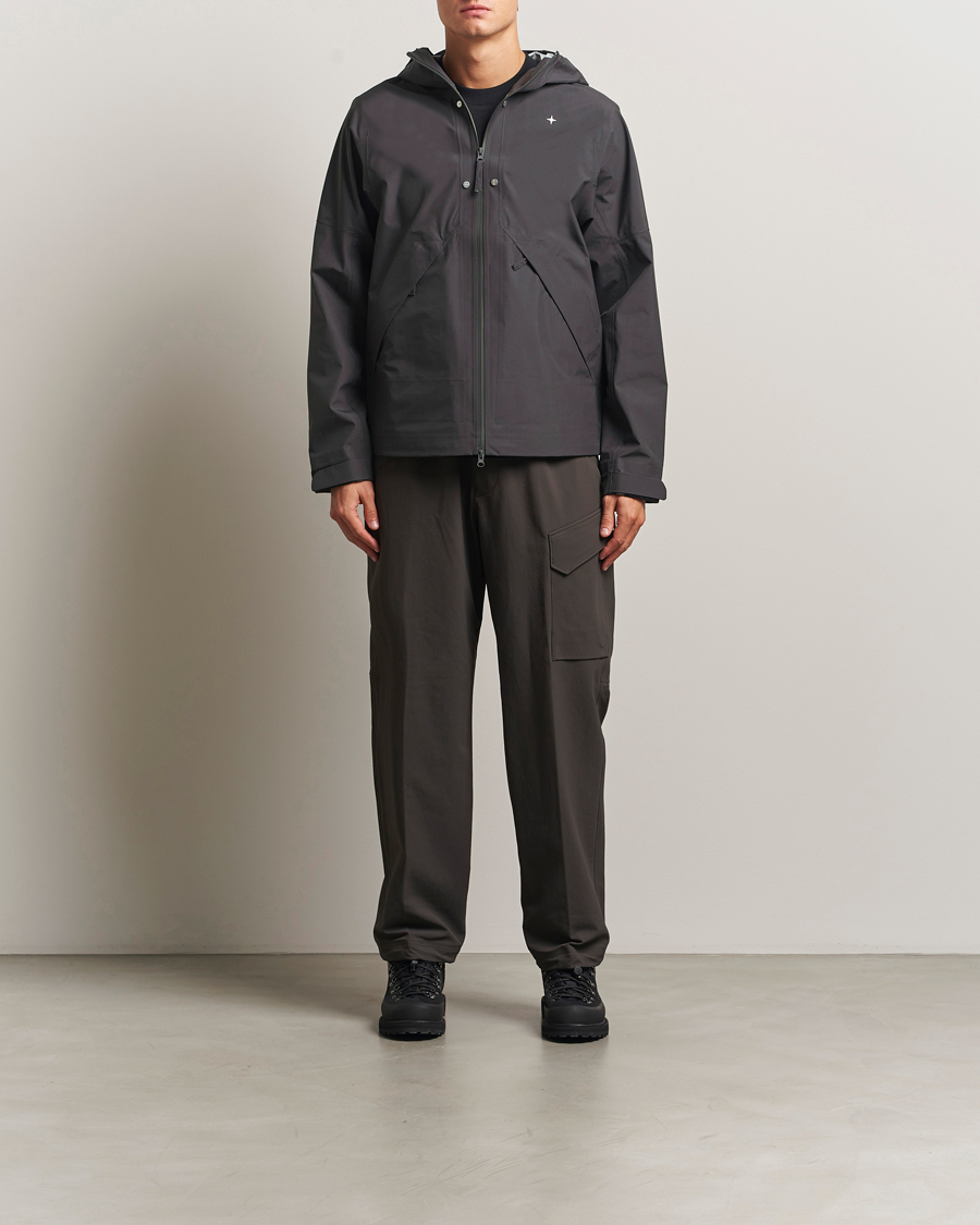 Men | Coats & Jackets | Stone Island | Stellina 3L Gore-Tex Hooded Jacket Lead Grey