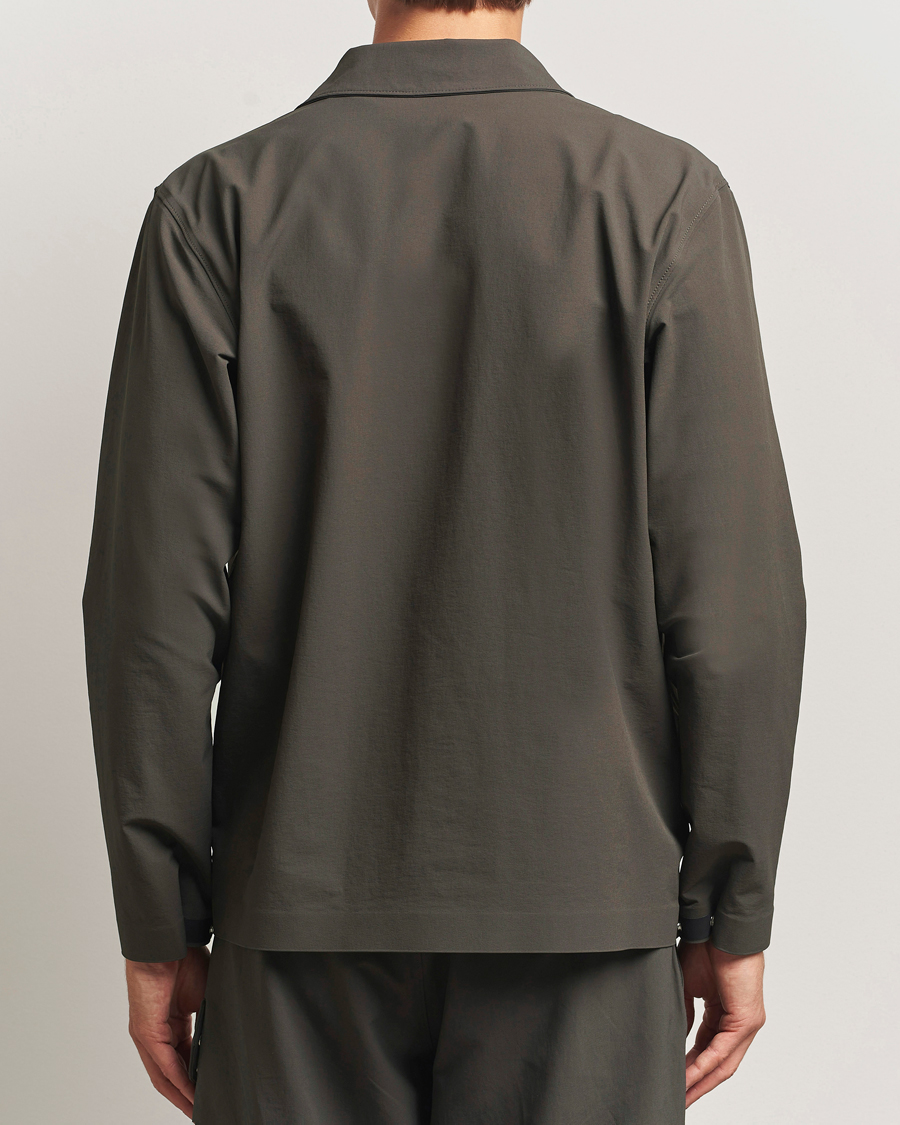 Men | Shirts | Stone Island | Stellina Textured Nylon Stretch Overshirt Lead Grey